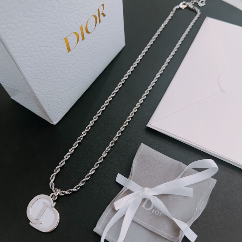 chr1st1an D10r necklaces